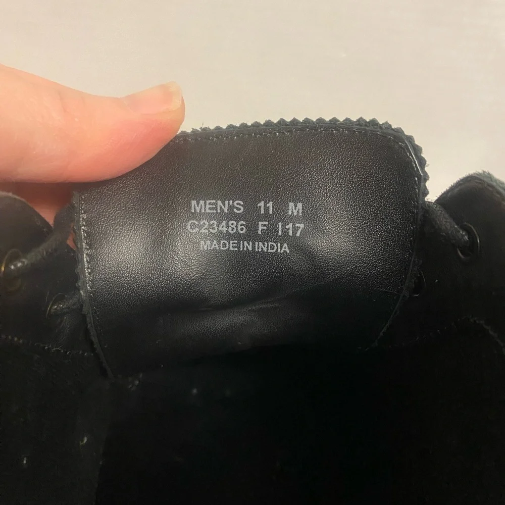 Cole Haan Black Men’s Chukka Wingtip Lace-Up Boots